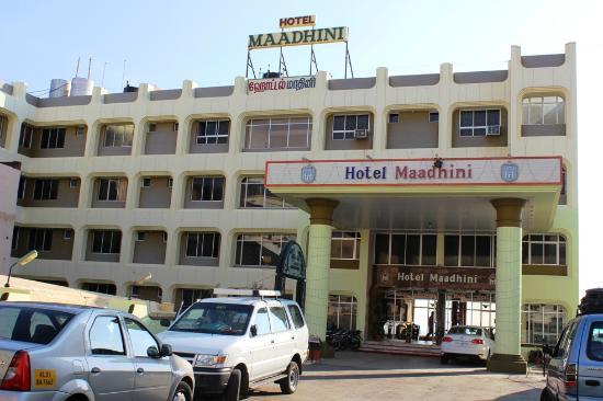 Hotel Maadhini